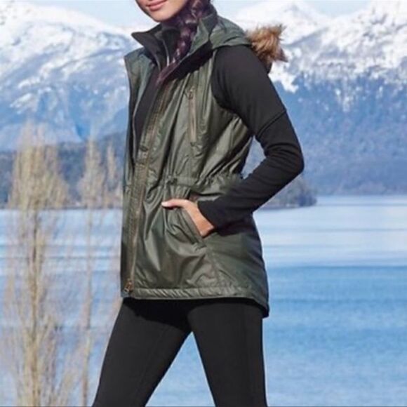 Athleta Alpine Air Vest with Removable Fur Hood in Army Green - Picture 1 of 14
